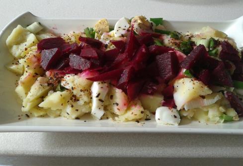 Pancarlı Patates Salatası